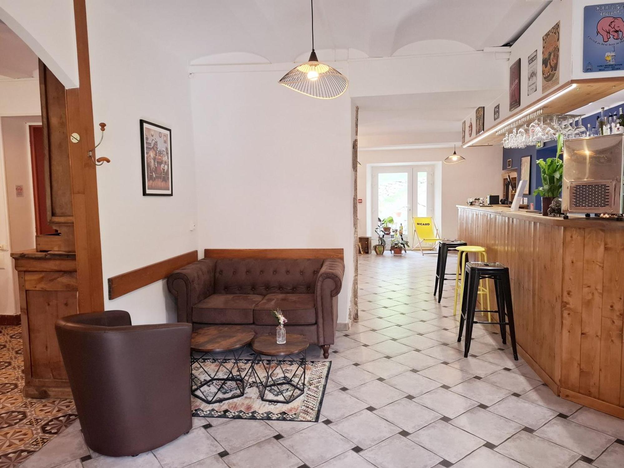 Laviolle Auberge Arthea מראה חיצוני תמונה