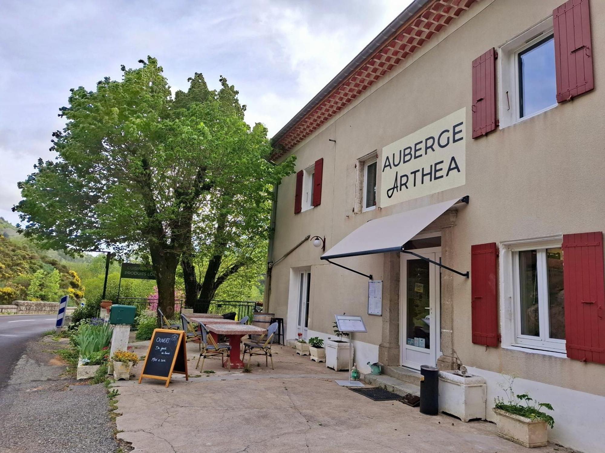 Laviolle Auberge Arthea מראה חיצוני תמונה